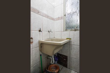 Casa para alugar com 160m², 2 quartos e 1 vagaÁrea de serviço