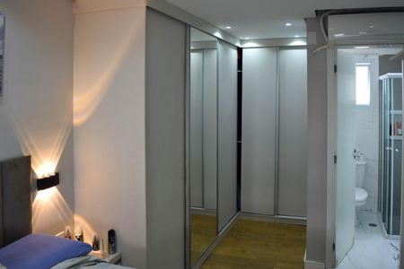 Apartamento à venda com 70m², 2 quartos e 1 vagaSuíte