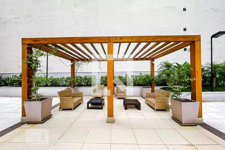 Apartamento à venda com 70m², 2 quartos e 1 vagaÁrea comum