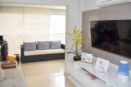 Sala de apartamento à venda com 2 quartos, 70m² em Parque São Jorge, São Paulo