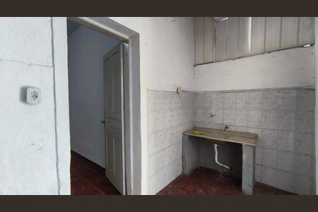 Casa para alugar com 100m², 2 quartos e 1 vaga Casa para alugar com 100m², 2 quartos e 1 vagaEdícula