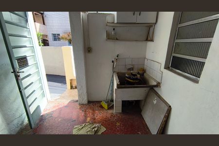 Casa para alugar com 100m², 2 quartos e 1 vaga Casa para alugar com 100m², 2 quartos e 1 vagaEdícula