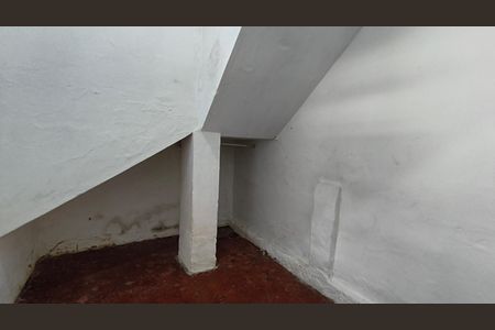 Casa para alugar com 100m², 2 quartos e 1 vaga Casa para alugar com 100m², 2 quartos e 1 vagaEdícula