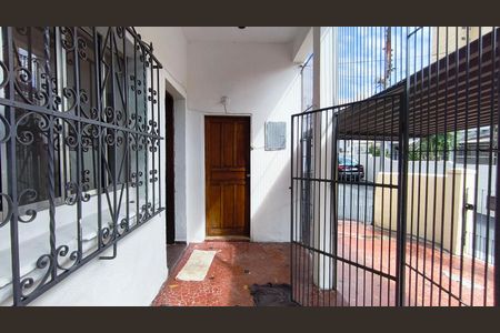 Casa para alugar com 100m², 2 quartos e 1 vaga Casa para alugar com 100m², 2 quartos e 1 vagaÁrea de Serviço