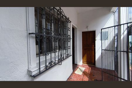 Casa para alugar com 100m², 2 quartos e 1 vaga Casa para alugar com 100m², 2 quartos e 1 vagaÁrea de Serviço