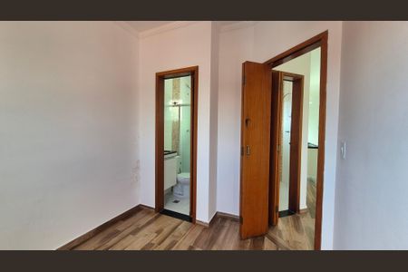 Suíte  de apartamento para alugar com 2 quartos, 76m² em Vila Scarpelli, Santo André