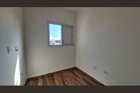 Quarto  de apartamento para alugar com 2 quartos, 76m² em Vila Scarpelli, Santo André