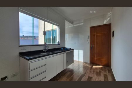 Sala /cozinha de apartamento para alugar com 2 quartos, 76m² em Vila Scarpelli, Santo André