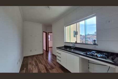 Sala  de apartamento para alugar com 2 quartos, 76m² em Vila Scarpelli, Santo André