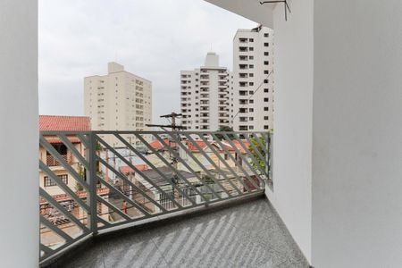 Casa à venda com 400m², 3 quartos e 4 vagas Casa à venda com 400m², 3 quartos e 4 vagasVaranda da suíte 1