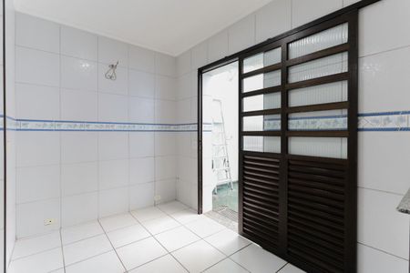 Casa à venda com 400m², 3 quartos e 4 vagas Casa à venda com 400m², 3 quartos e 4 vagasÁrea de serviço