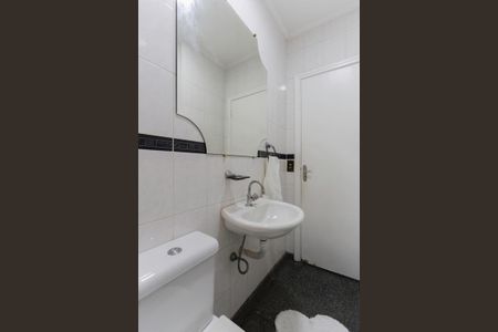 Casa à venda com 400m², 3 quartos e 4 vagas Casa à venda com 400m², 3 quartos e 4 vagasLavabo