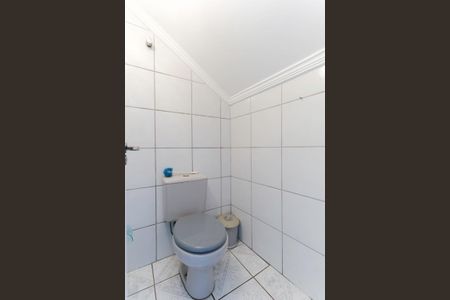 Casa à venda com 400m², 3 quartos e 4 vagas Casa à venda com 400m², 3 quartos e 4 vagasLavabo da sauna