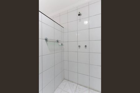 Casa à venda com 400m², 3 quartos e 4 vagas Casa à venda com 400m², 3 quartos e 4 vagasSauna e ducha