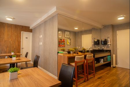 Apartamento à venda com 26m², 1 quarto e sem vaga Apartamento à venda com 26m², 1 quarto e sem vagaÁrea comum - Salão de Festas