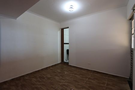 Casa para alugar com 80m², 2 quartos e sem vagaSala