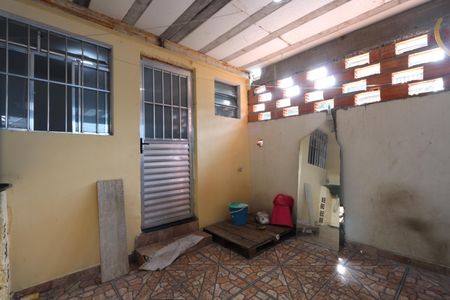 Casa para alugar com 80m², 2 quartos e sem vagaÁrea de Serviço