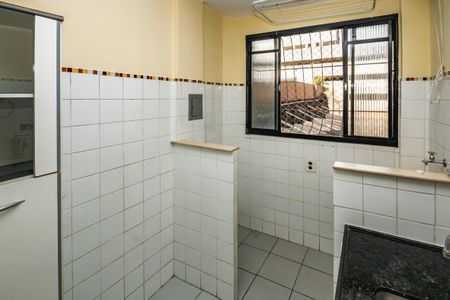 Apartamento à venda com 43m², 2 quartos e 1 vaga Apartamento à venda com 43m², 2 quartos e 1 vagaCozinha