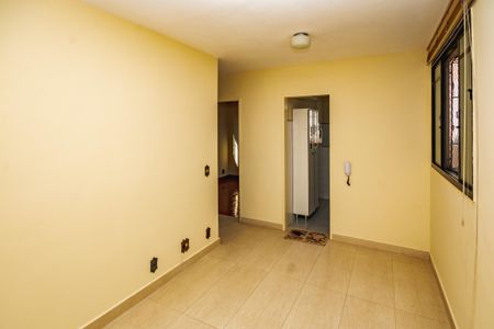 Apartamento à venda com 43m², 2 quartos e 1 vaga Apartamento à venda com 43m², 2 quartos e 1 vagaSala