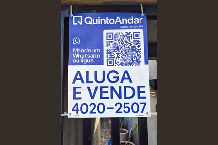 Casa à venda com 300m², 4 quartos e 4 vagas Casa à venda com 300m², 4 quartos e 4 vagasPlaca