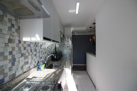 Apartamento à venda com 53m², 2 quartos e 1 vagaCozinha e Área de Serviço