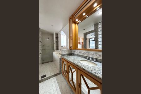 Apartamento para alugar com 210m², 4 quartos e 2 vagasSuite 2