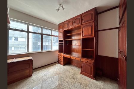 Apartamento para alugar com 210m², 4 quartos e 2 vagasQuarto 2