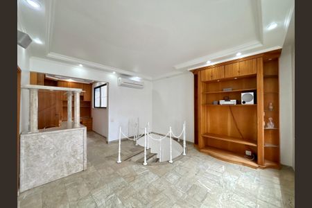 Apartamento para alugar com 210m², 4 quartos e 2 vagasEscritório