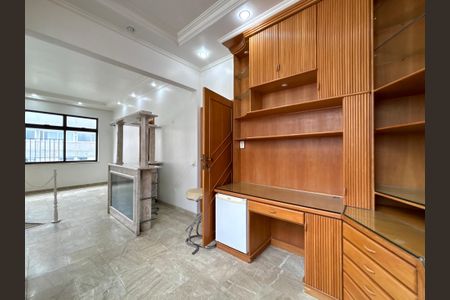 Apartamento para alugar com 210m², 4 quartos e 2 vagasEscritório