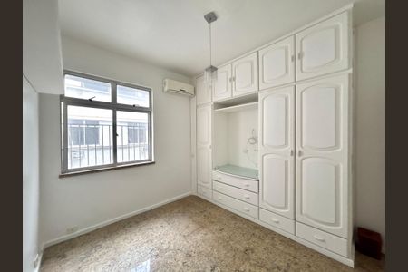 Apartamento para alugar com 210m², 4 quartos e 2 vagasSuíte 1