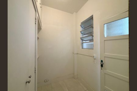 Apartamento para alugar com 210m², 4 quartos e 2 vagasQuarto de Serviço