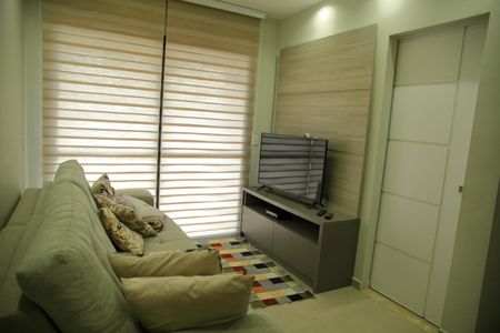 Apartamento à venda com 72m², 3 quartos e 2 vagasSala