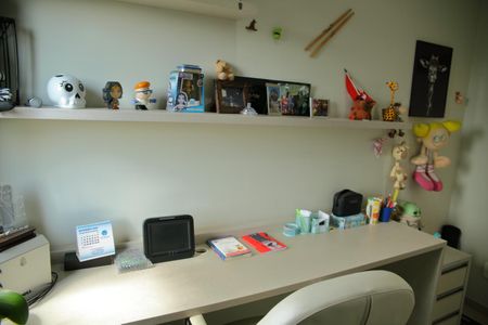 Apartamento à venda com 72m², 3 quartos e 2 vagasQuarto 3