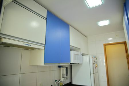 Apartamento à venda com 72m², 3 quartos e 2 vagasCozinha