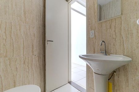 Banheiro Social de kitnet/studio à venda com 1 quarto, 27m² em Vila Buarque, São Paulo