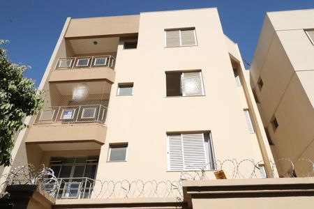 Apartamento para alugar com 95m², 3 quartos e 2 vagasPlaquinha