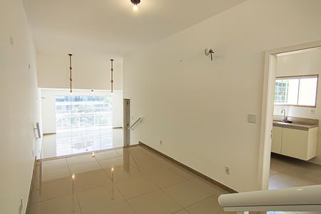 Sala 2 de casa de condomínio à venda com 3 quartos, 400m² em Freguesia de Jacarepaguá, Rio de Janeiro