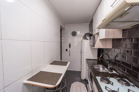 Apartamento à venda com 121m², 2 quartos e 1 vaga Apartamento à venda com 121m², 2 quartos e 1 vagaCozinha