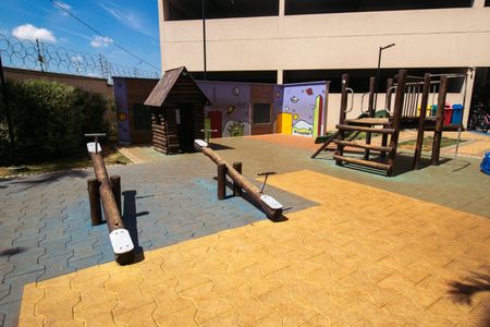 Apartamento para alugar com 42m², 2 quartos e sem vaga Apartamento para alugar com 42m², 2 quartos e sem vagaPlayground