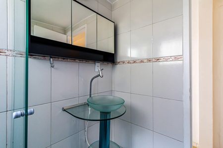 Apartamento para alugar com 58m², 3 quartos e 1 vaga Apartamento para alugar com 58m², 3 quartos e 1 vagaBanheiro Social