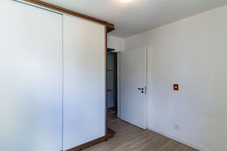 Quarto 1 de apartamento para alugar com 3 quartos, 58m² em Jardim Peri Peri, São Paulo