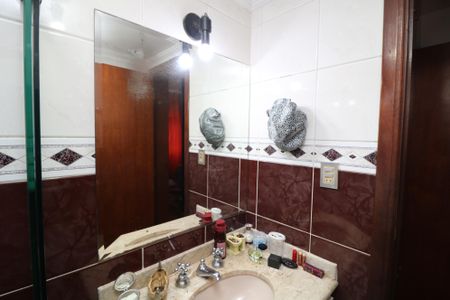 Apartamento à venda com 110m², 3 quartos e 2 vagasBanheiro da Suíte 2