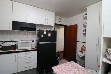 Apartamento à venda com 110m², 3 quartos e 2 vagasCozinha