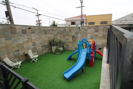 Apartamento à venda com 110m², 3 quartos e 2 vagasÁrea comum - Playground