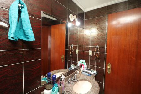 Apartamento à venda com 110m², 3 quartos e 2 vagasBanheiro da Suíte