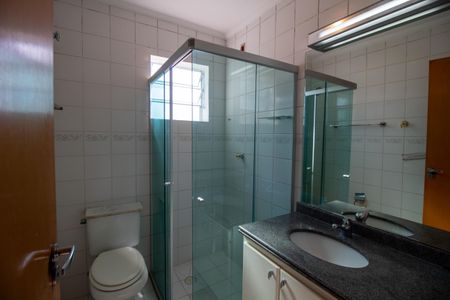 Casa de condomínio à venda com 120m², 2 quartos e 2 vagas Casa de condomínio à venda com 120m², 2 quartos e 2 vagasBanheiro