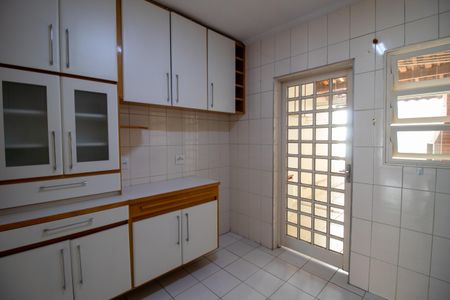 Casa de condomínio à venda com 120m², 2 quartos e 2 vagas Casa de condomínio à venda com 120m², 2 quartos e 2 vagasCozinha