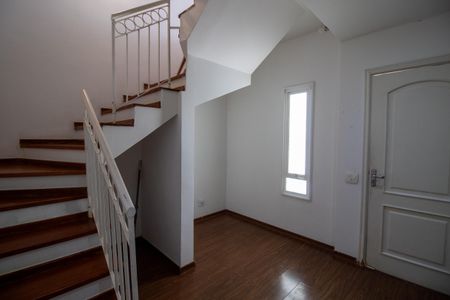 Casa de condomínio à venda com 120m², 2 quartos e 2 vagas Casa de condomínio à venda com 120m², 2 quartos e 2 vagasSala