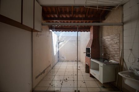 Casa de condomínio à venda com 120m², 2 quartos e 2 vagas Casa de condomínio à venda com 120m², 2 quartos e 2 vagasÁrea de Serviço