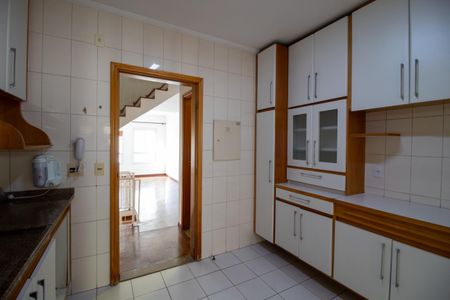 Casa de condomínio à venda com 120m², 2 quartos e 2 vagas Casa de condomínio à venda com 120m², 2 quartos e 2 vagasCozinha